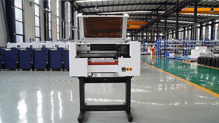 Máy in UV kỹ thuật số AB Film Media với CMYK W + V Ink Color